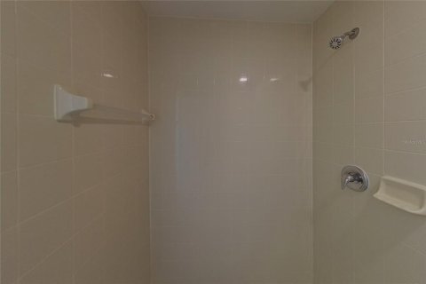 Villa ou maison à louer à Clermont, Floride: 3 chambres, 118.91 m2 № 2383928 - photo 9