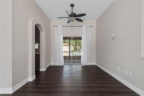 House in Palm Coast, Florida 4 bedrooms, 183.11 sq.m. № 1866317 - photo 8