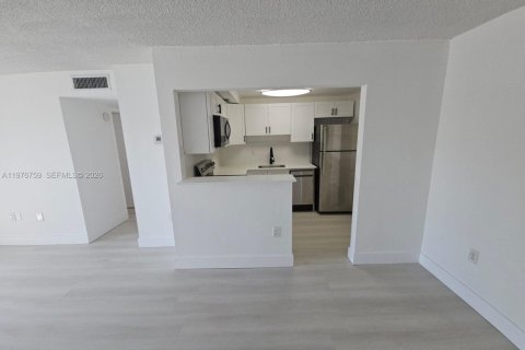 Appartement à louer à Miami Beach, Floride: 2 chambres № 2041485 - photo 4
