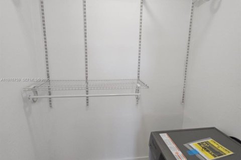 Appartement à louer à Miami Beach, Floride: 2 chambres № 2041485 - photo 13