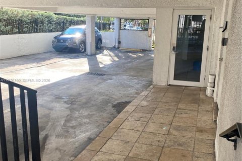 Appartement à louer à Miami Beach, Floride: 2 chambres № 2041485 - photo 24