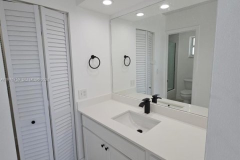 Appartement à louer à Miami Beach, Floride: 2 chambres № 2041485 - photo 8