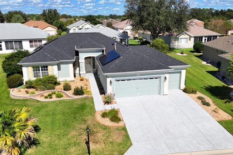 Villa ou maison à Summerfield, Floride 2 chambres, 177.35 m2 № 2421776