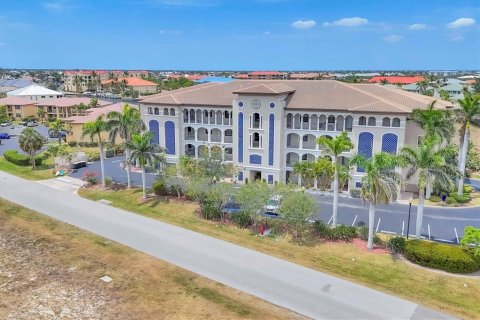 Condominio en alquiler en Punta Gorda, Florida, 3 dormitorios, 171.4 m2 № 1826993 - foto 6