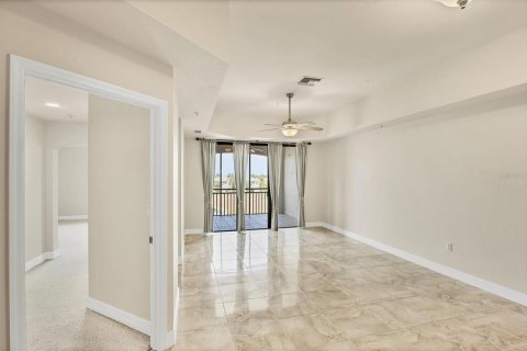 Condominio en alquiler en Punta Gorda, Florida, 3 dormitorios, 171.4 m2 № 1826993 - foto 13