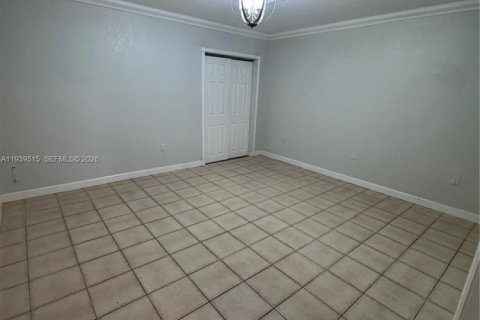 Снять в аренду виллу или дом в Майами, Флорида 3 спальни, 154.03м2, № 2004251 - фото 12