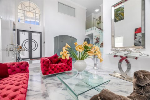 Villa ou maison à vendre à Miramar, Floride: 5 chambres, 306.21 m2 № 2034364 - photo 2