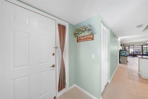 Copropriété à vendre à Punta Gorda, Floride: 3 chambres, 137.77 m2 № 2410650 - photo 5
