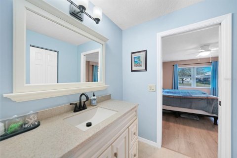Copropriété à vendre à Punta Gorda, Floride: 3 chambres, 137.77 m2 № 2410650 - photo 19