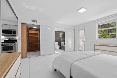 Снять в аренду квартиру в Майами-Бич, Флорида 1 спальня, 58.53м2, № 1992292 - фото 21