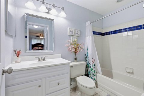 Condo in Longwood, Florida, 2 bedrooms  № 2151875 - photo 13