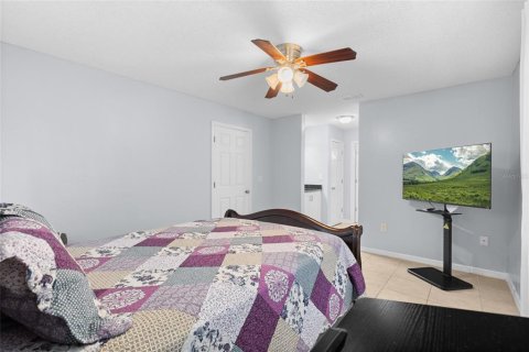 Condo in Longwood, Florida, 2 bedrooms  № 2151875 - photo 11