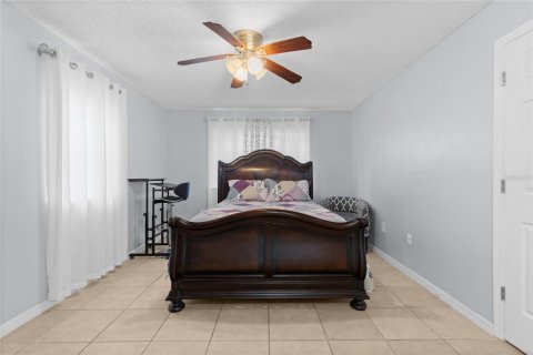 Condo in Longwood, Florida, 2 bedrooms  № 2151875 - photo 10