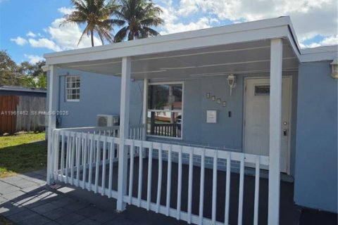 Casa en alquiler en Hollywood, Florida, 3 dormitorios, 69.12 m2 № 2023338 - foto 15