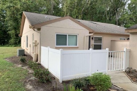 Villa ou maison à Hudson, Floride 2 chambres, 110.46 m2 № 2395843
