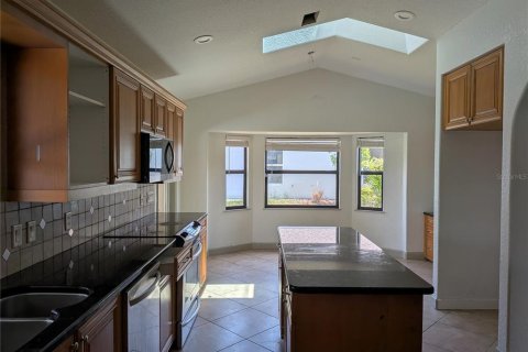 Casa en venta en Punta Gorda, Florida, 4 dormitorios, 240.25 m2 № 1770211 - foto 6