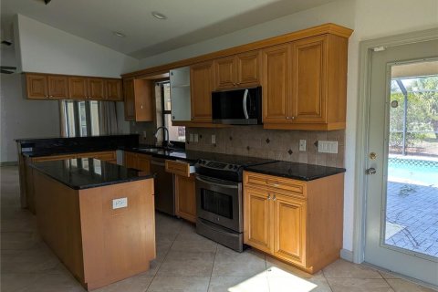 Casa en venta en Punta Gorda, Florida, 4 dormitorios, 240.25 m2 № 1770211 - foto 8