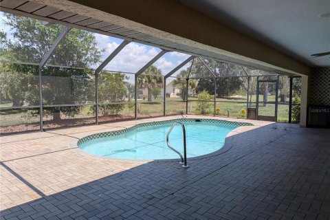 Casa en venta en Punta Gorda, Florida, 4 dormitorios, 240.25 m2 № 1770211 - foto 15
