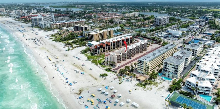 Condominio en Sarasota, Florida, 2 dormitorios № 1824677