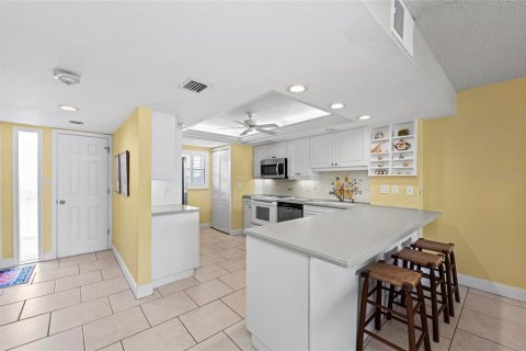 Купить кондоминиум в Сарасота, Флорида 5 комнат, 117.52м2, № 1824677 - фото 9