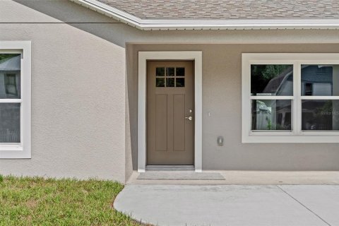 House in Orange City, Florida 3 bedrooms, 139.35 sq.m. № 1682993 - photo 5