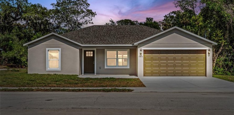 House in Orange City, Florida 3 bedrooms, 139.35 sq.m. № 1682993
