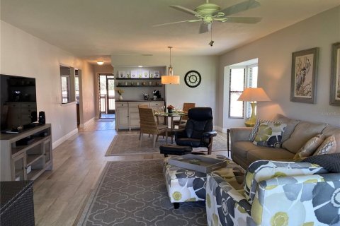 Copropriété à louer à Sarasota, Floride: 2 chambres, 112.6 m2 № 2298573 - photo 19