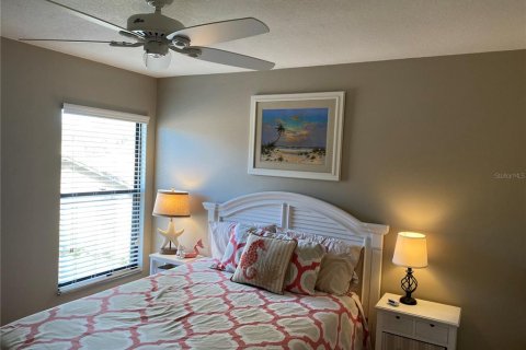 Copropriété à louer à Sarasota, Floride: 2 chambres, 112.6 m2 № 2298573 - photo 7