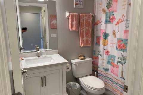 Copropriété à louer à Sarasota, Floride: 2 chambres, 112.6 m2 № 2298573 - photo 6