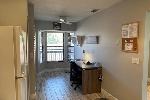 Copropriété à louer à Sarasota, Floride: 2 chambres, 112.6 m2 № 2298573 - photo 10