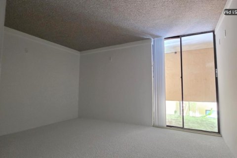 Copropriété à louer à Miami, Floride: 1 chambre, 67.35 m2 № 2387783 - photo 5
