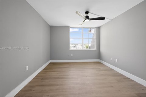 Copropriété à vendre à Davie, Floride: 2 chambres, 102.19 m2 № 2042255 - photo 15