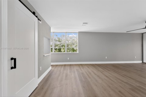 Copropriété à vendre à Davie, Floride: 2 chambres, 102.19 m2 № 2042255 - photo 3