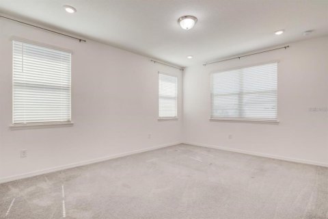 House in Winter Garden, Florida 4 bedrooms, 193.05 sq.m. № 2237459 - photo 30