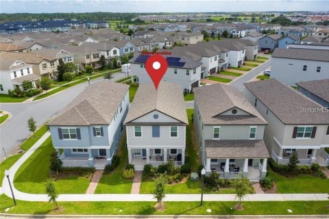 House in Winter Garden, Florida 4 bedrooms, 193.05 sq.m. № 2237459 - photo 3