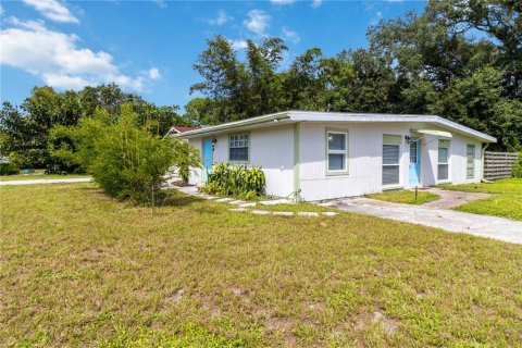 Casa en venta en Sarasota, Florida, 2 dormitorios, 112.13 m2 № 1919232 - foto 2