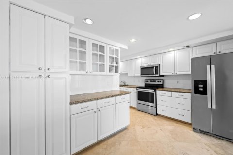 Copropriété à vendre à Fort Lauderdale, Floride: 2 chambres, 169.18 m2 № 1930250 - photo 12