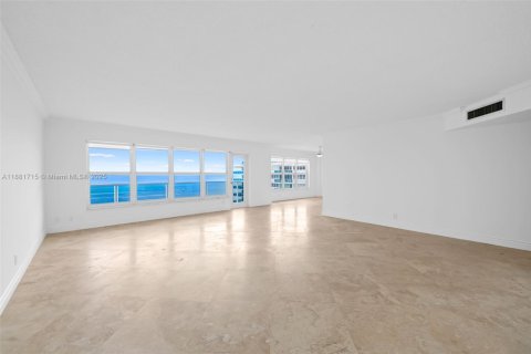 Copropriété à vendre à Fort Lauderdale, Floride: 2 chambres, 169.18 m2 № 1930250 - photo 2