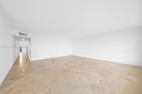 Copropriété à vendre à Fort Lauderdale, Floride: 2 chambres, 169.18 m2 № 1930250 - photo 14
