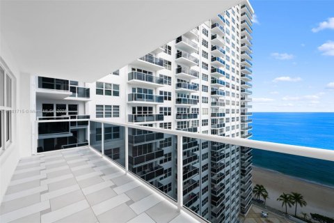 Copropriété à vendre à Fort Lauderdale, Floride: 2 chambres, 169.18 m2 № 1930250 - photo 25