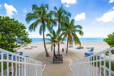 Copropriété à vendre à Fort Lauderdale, Floride: 2 chambres, 169.18 m2 № 1930250 - photo 4