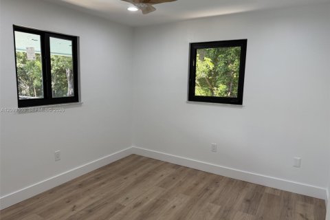 Villa ou maison à louer à Key Largo, Floride: 3 chambres, 102.19 m2 № 2382997 - photo 7