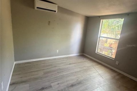 House in Saint Petersburg, Florida 2 bedrooms, 64.2 sq.m. № 2097343 - photo 9