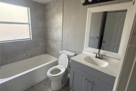 House in Saint Petersburg, Florida 2 bedrooms, 64.2 sq.m. № 2097343 - photo 10