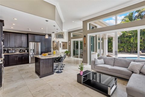 Villa ou maison à vendre à Weston, Floride: 3 chambres, 287.63 m2 № 1941177 - photo 2