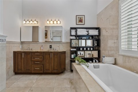 Villa ou maison à vendre à Weston, Floride: 3 chambres, 287.63 m2 № 1941177 - photo 10