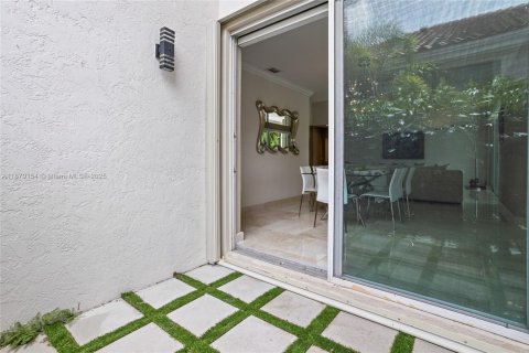 Villa ou maison à vendre à Weston, Floride: 3 chambres, 287.63 m2 № 1941177 - photo 6