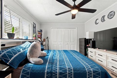 House in Oldsmar, Florida 4 bedrooms, 113.71 sq.m. № 2416653 - photo 17
