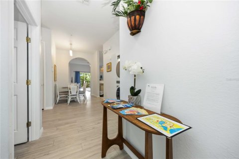 Condo in Davenport, Florida, 3 bedrooms  № 2115158 - photo 8