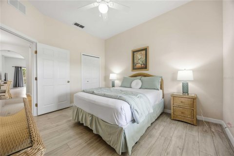 Condo in Davenport, Florida, 3 bedrooms  № 2115158 - photo 26